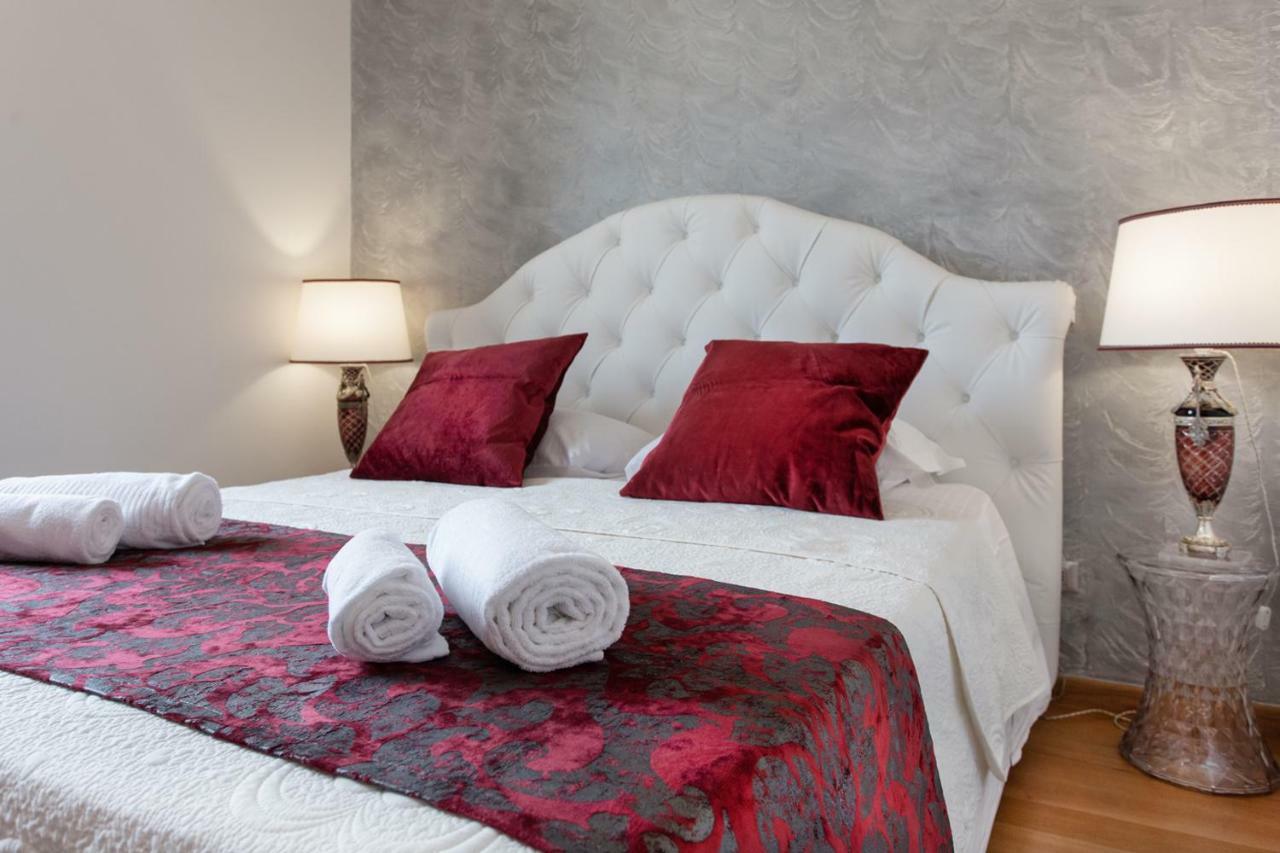 Residenza Duomo3 - Apartments Verona Esterno foto