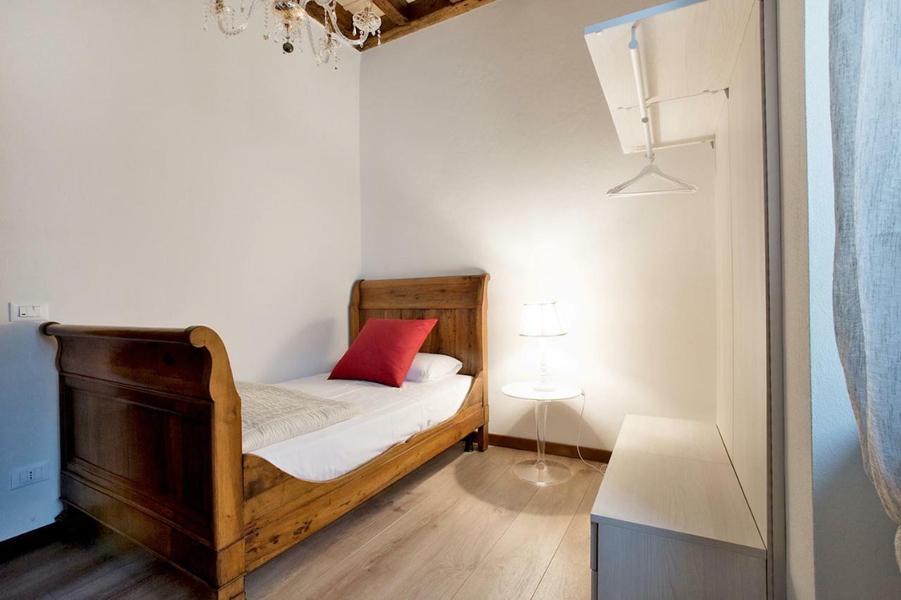 Residenza Duomo3 - Apartments Verona Esterno foto