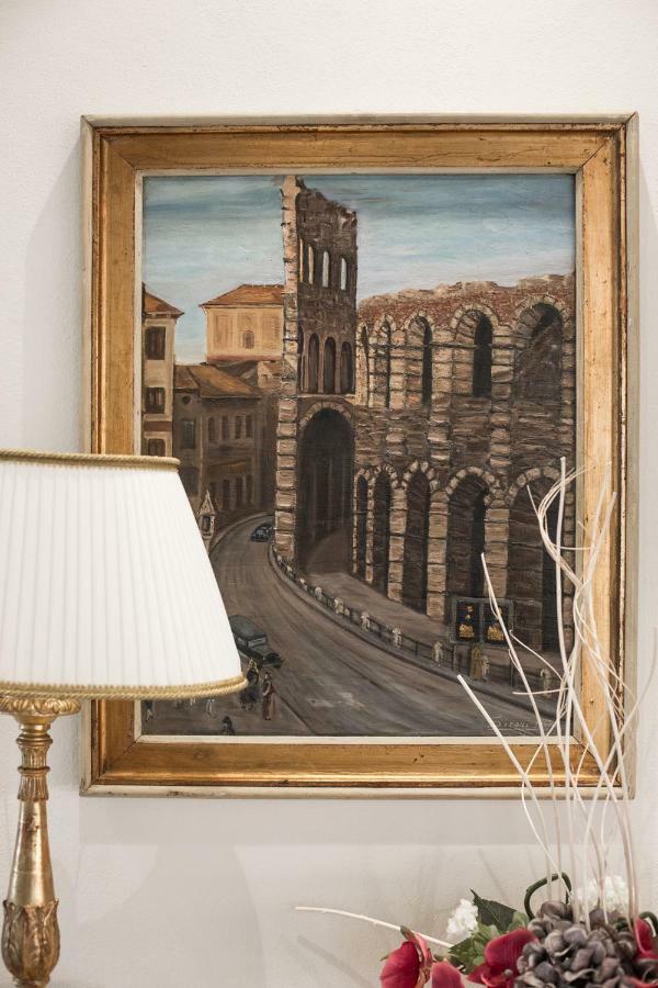 Residenza Duomo3 - Apartments Verona Esterno foto