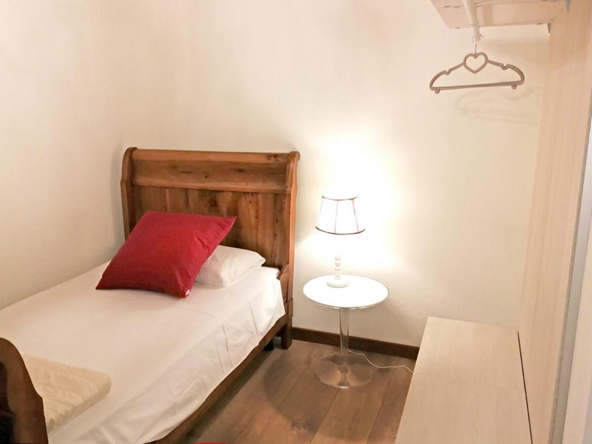 Residenza Duomo3 - Apartments Verona Esterno foto