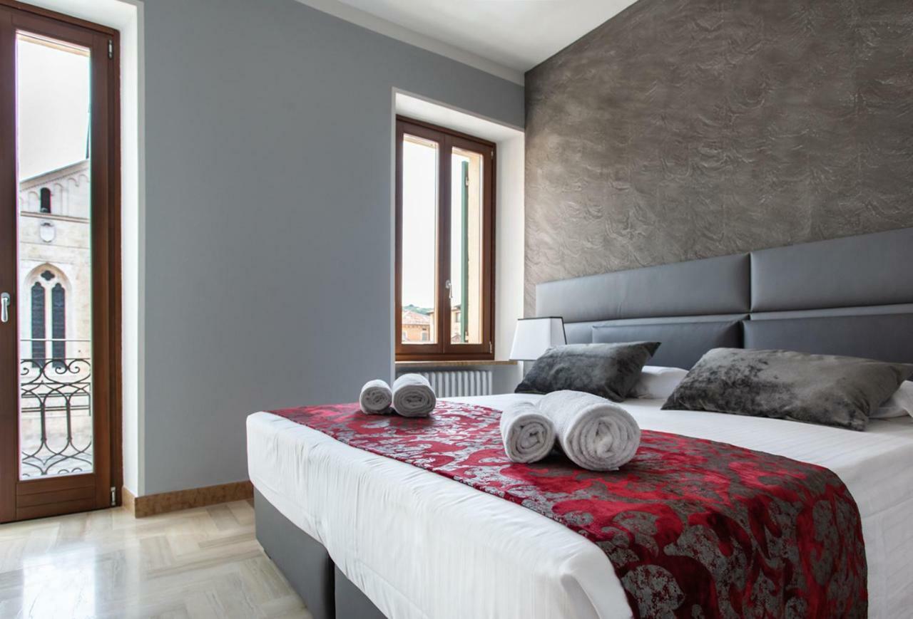 Residenza Duomo3 - Apartments Verona Esterno foto