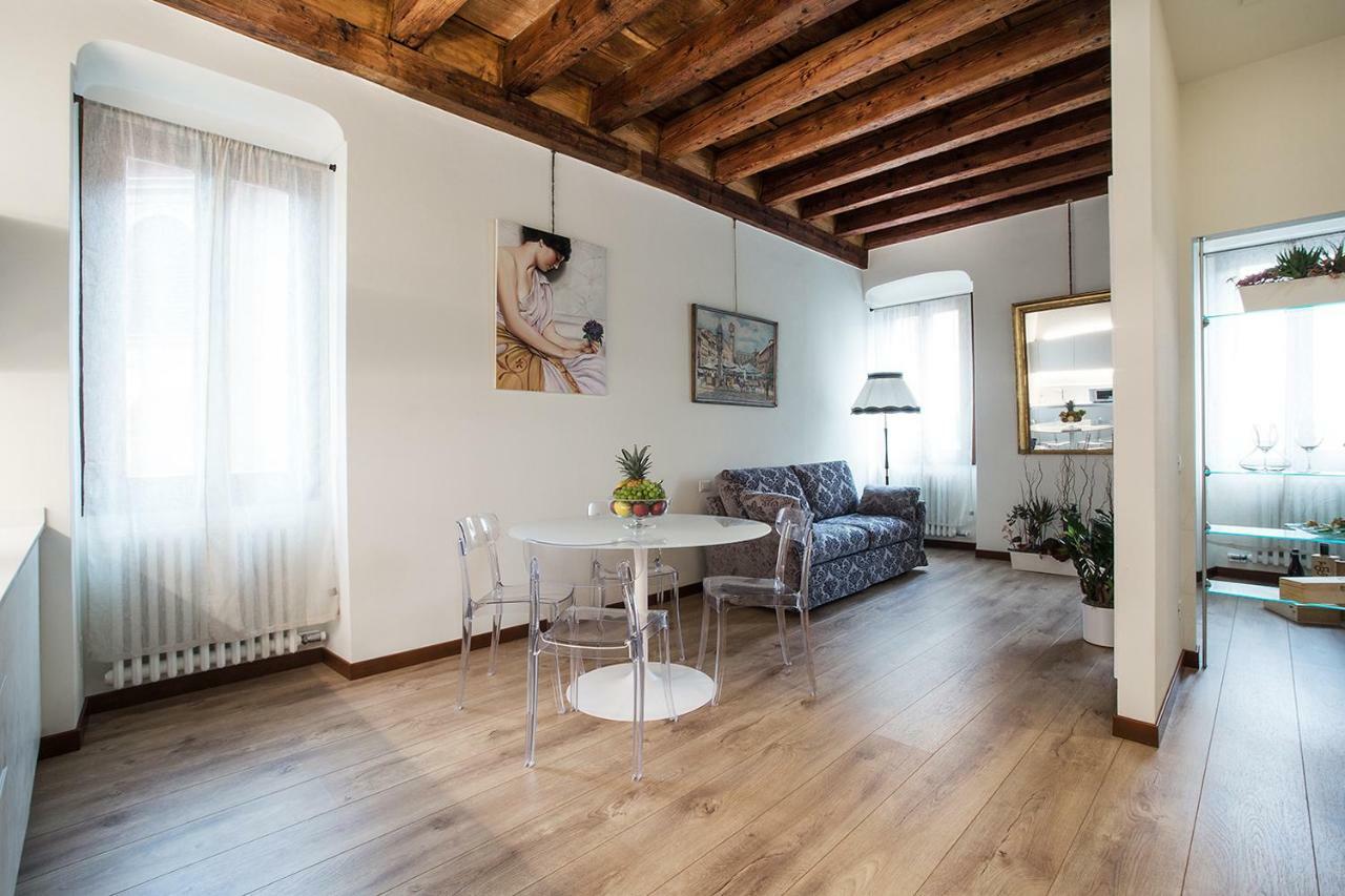 Residenza Duomo3 - Apartments Verona Esterno foto